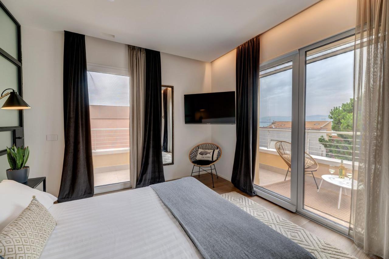 Arveskida Suite Apartment Cagliari Ngoại thất bức ảnh