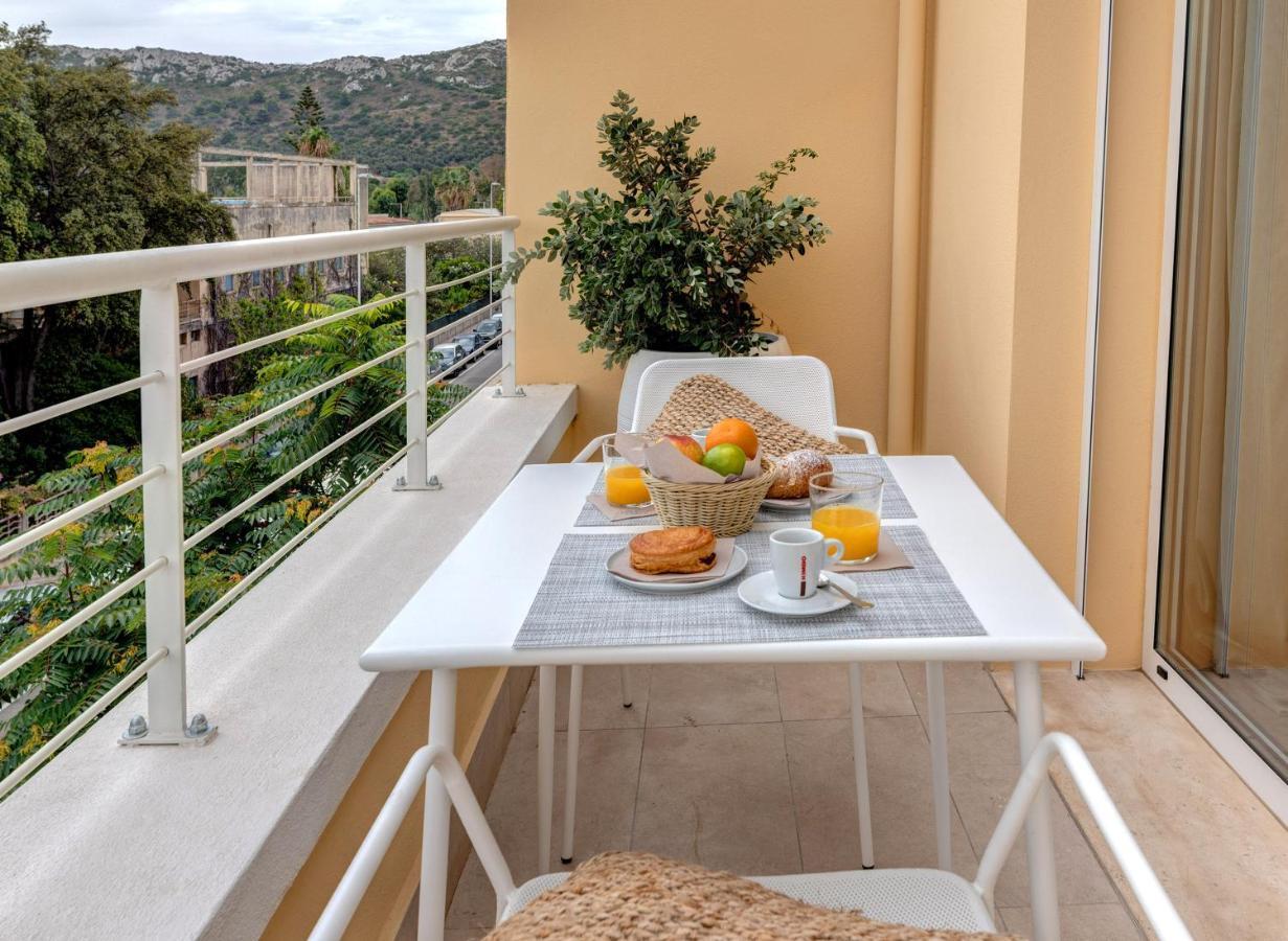 Arveskida Suite Apartment Cagliari Ngoại thất bức ảnh