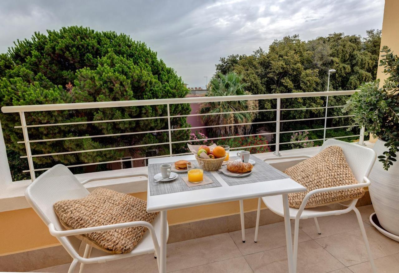 Arveskida Suite Apartment Cagliari Ngoại thất bức ảnh