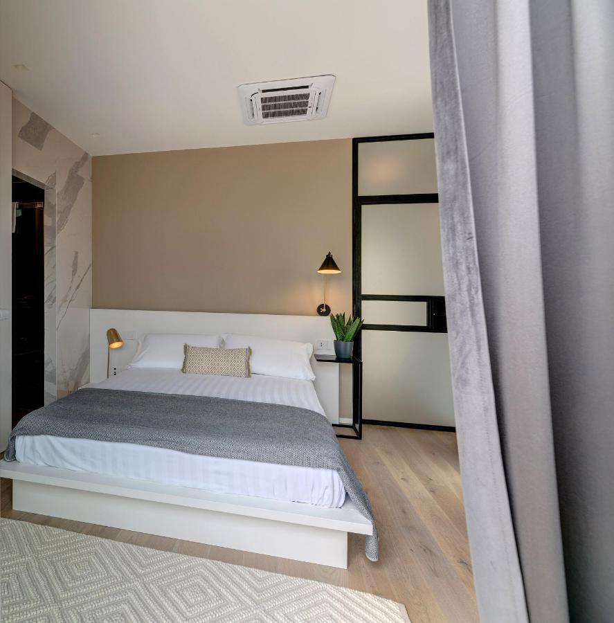 Arveskida Suite Apartment Cagliari Ngoại thất bức ảnh