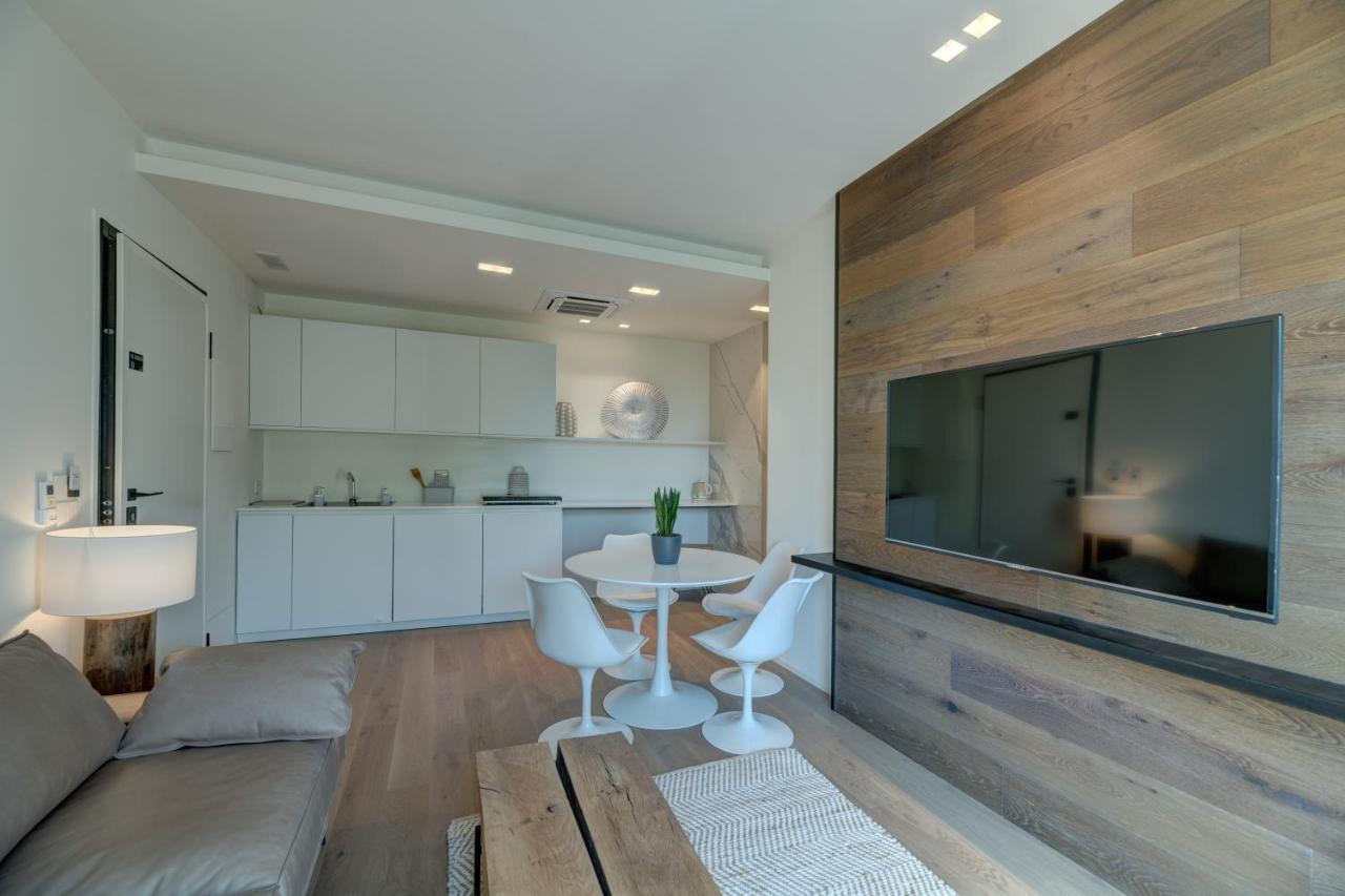 Arveskida Suite Apartment Cagliari Ngoại thất bức ảnh