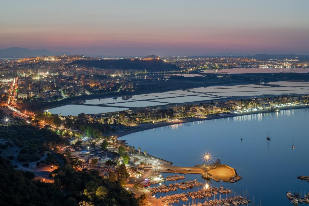 Arveskida Suite Apartment Cagliari Ngoại thất bức ảnh